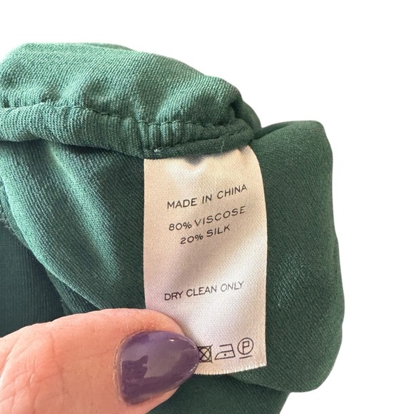 Hill House Home - Velvet Nap Dress Ellie Green Smocked Tiered Midi Sz XS - Picture 6 of 7